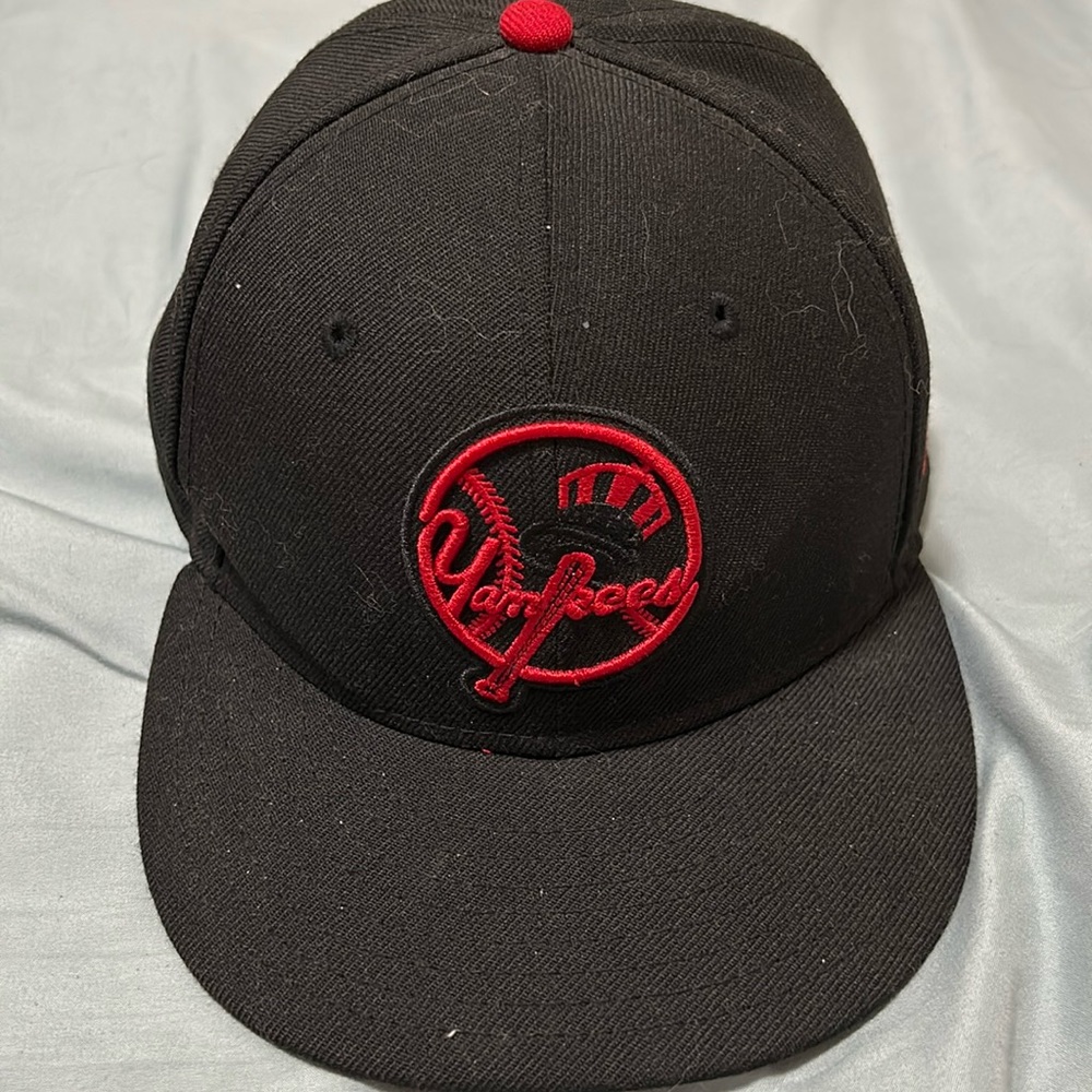 New Era - New York Yankees - fitted size 7 1/2